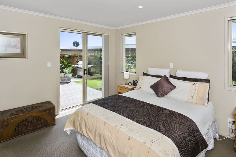 Photo of property in 2 Mortlake Heights, Pyes Pa, Tauranga, 3112