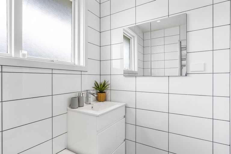 Photo of property in 81 Woolley Street, Avondale, Christchurch, 8061