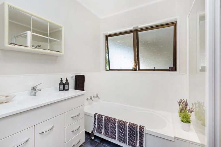 Photo of property in 16 Taruna Place, Te Kuiti, 3910