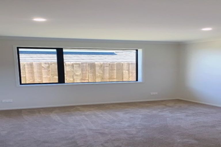 Photo of property in 18 Goh Place, Manurewa, Auckland, 2105