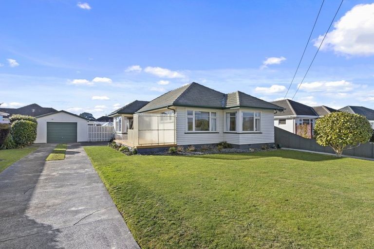 Photo of property in 58 Bournemouth Crescent, Aranui, Christchurch, 8061
