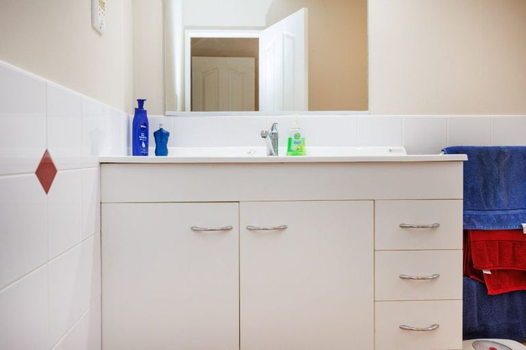 Photo of property in 54 Slacks Road, Awapuni, Palmerston North, 4412