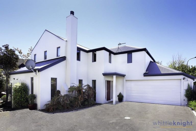 Photo of property in 40a Thornycroft Street, Fendalton, Christchurch, 8052