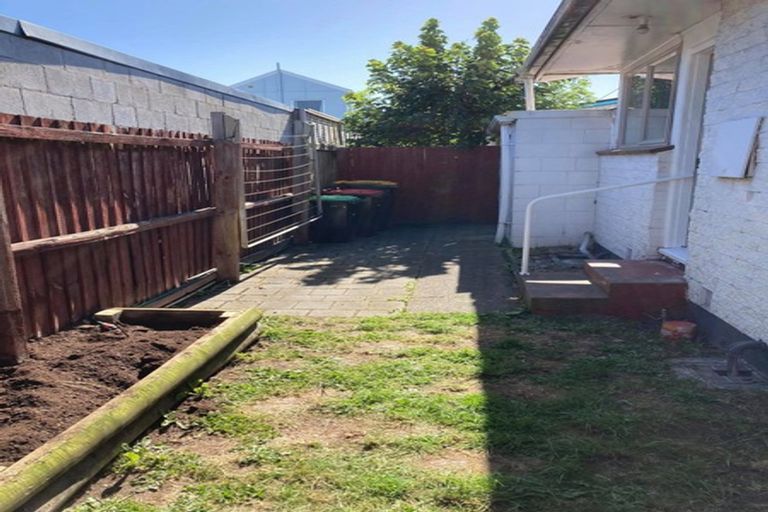 Photo of property in 2/25 Barrie Street, Addington, Christchurch, 8024