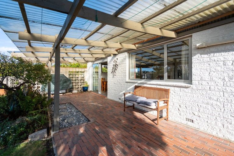 Photo of property in 27 Edith Street, Fairfield, Dunedin, 9018