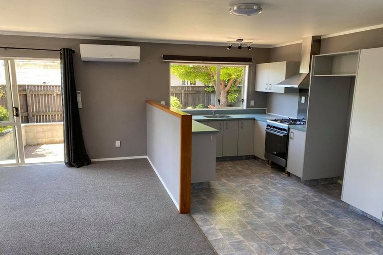 Photo of property in 1a Rimu Place, Taradale, Napier, 4112