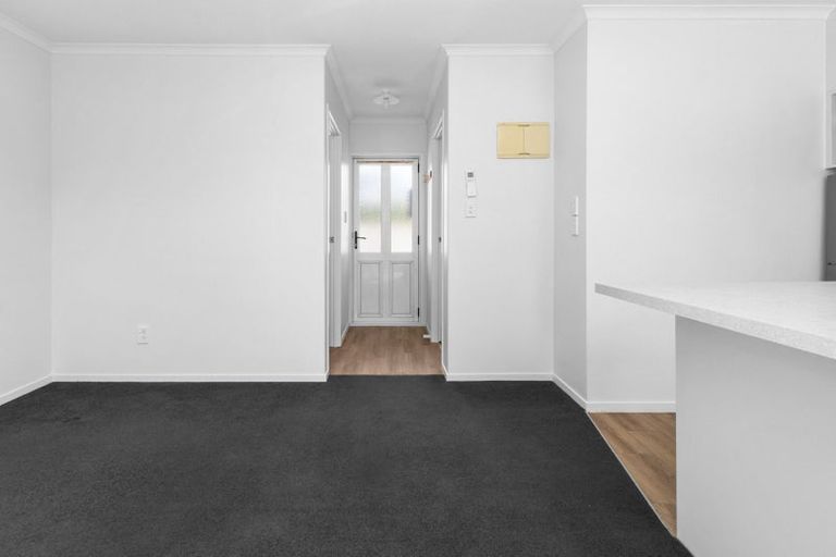 Photo of property in 28d Lorne Street, Melville, Hamilton, 3206