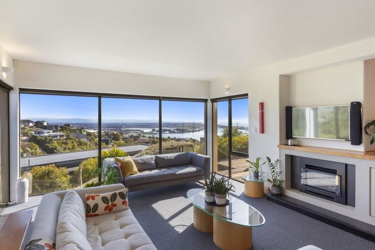 Photo of property in 170a Moncks Spur Road, Mount Pleasant, Christchurch, 8081