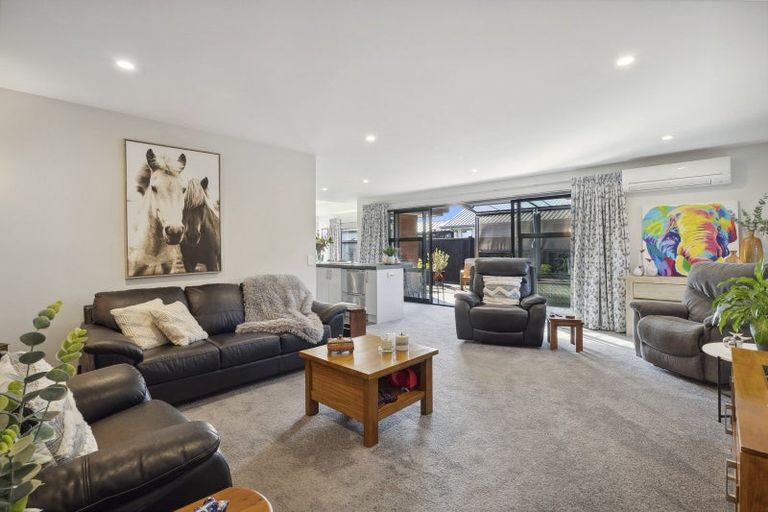 Photo of property in 22 Glengarry Court, Mosgiel, 9024