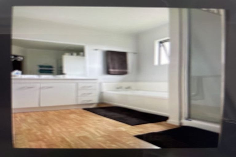 Photo of property in 52a Rototuna Road, Rototuna, Hamilton, 3210