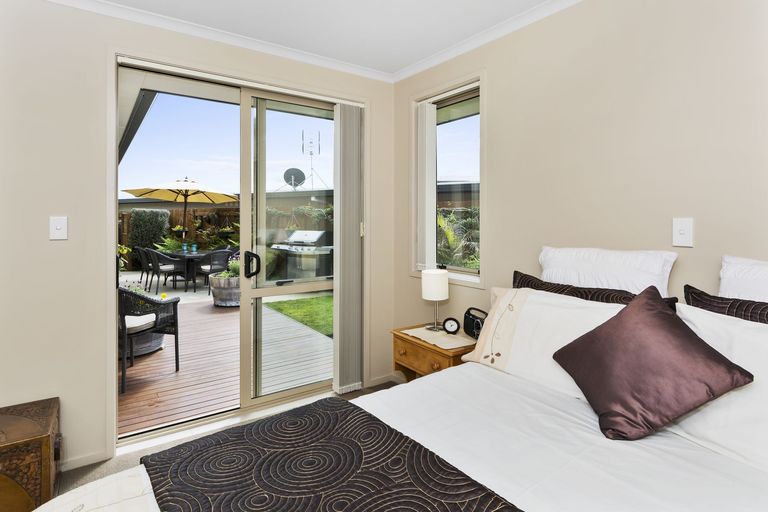 Photo of property in 2 Mortlake Heights, Pyes Pa, Tauranga, 3112