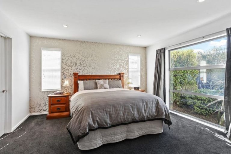 Photo of property in 28 Longspur Avenue, Wigram, Christchurch, 8025