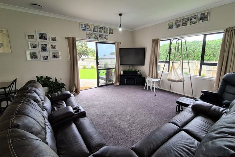 Photo of property in 181a Tasman Street, Opunake, 4616