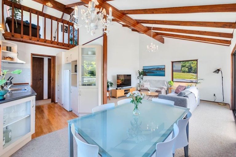 Photo of property in 14 Putney Place, Ranui, Auckland, 0612