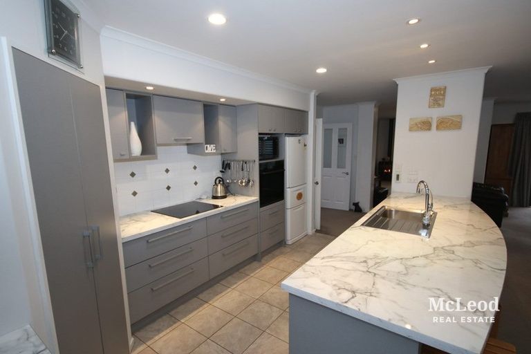 Photo of property in 18 Hollands Road, Tinwald, Ashburton, 7771