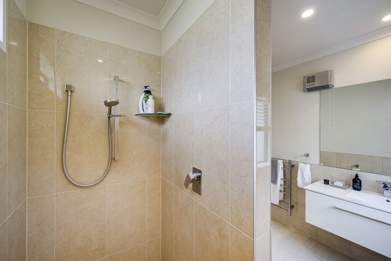 Photo of property in 6 Percy Berry Place, Havelock North, 4130