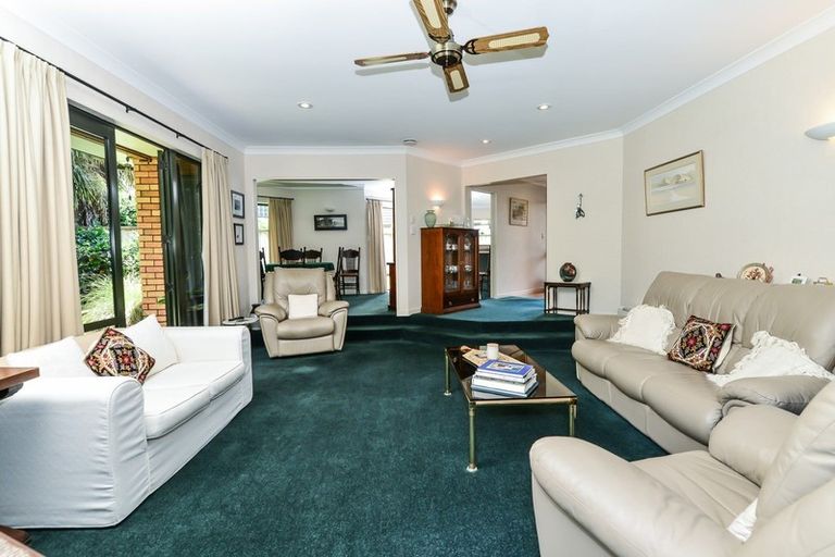 Photo of property in 15 Millthorpe Crescent, Pukete, Hamilton, 3200