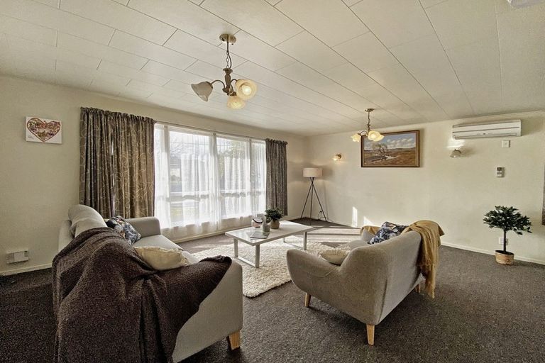 Photo of property in 15 Euan Street, Mangakakahi, Rotorua, 3015