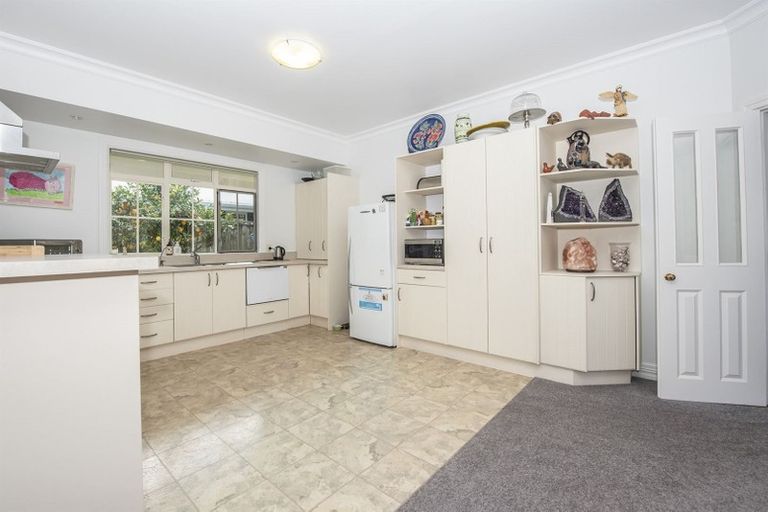 Photo of property in 87 Carlyle Street, Leamington, Cambridge, 3432