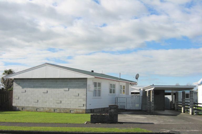 Photo of property in 7 Weld Street, Levin, 5510