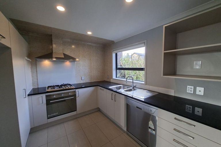 Photo of property in 5 Hirimate Place, Flat Bush, Auckland, 2019