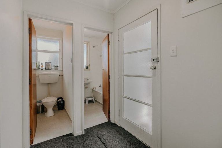 Photo of property in 35 Stillwater Place, Westbrook, Palmerston North, 4412