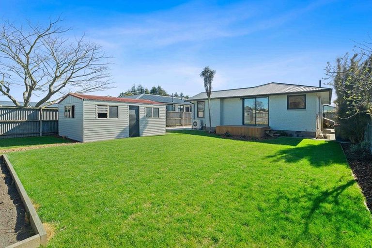 Photo of property in 13 Roswell Place, Islington, Christchurch, 8042