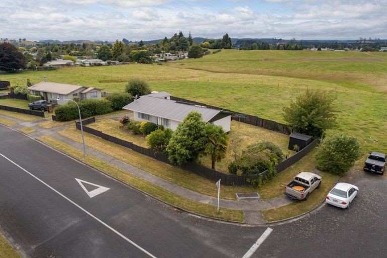 Photo of property in 21 Cargill Street, Tokoroa, 3420