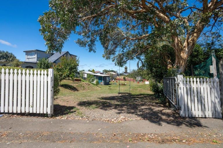 Photo of property in 13a Stanley Street, Dannevirke, 4930