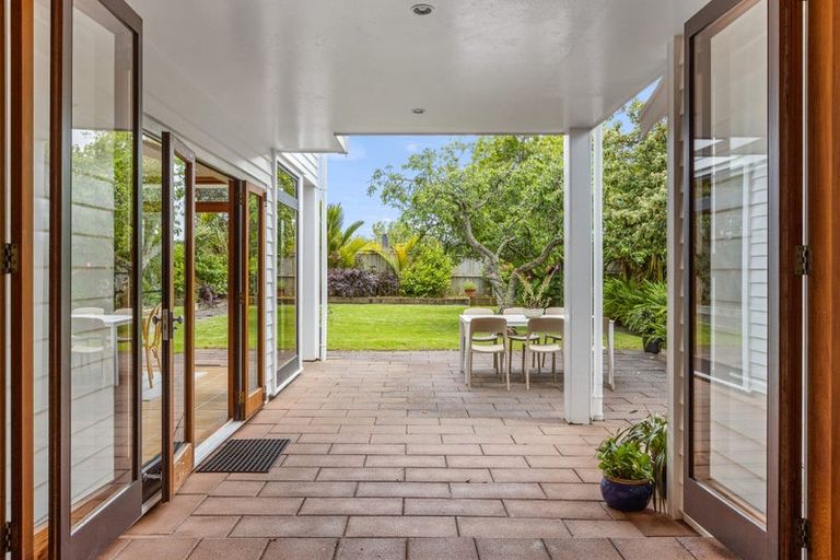 Photo of property in 6 Stafford Road, Northcote Point, Auckland, 0627