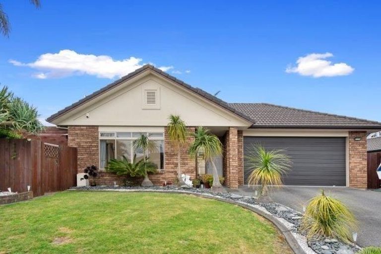 Photo of property in 15 Tierra Place, Papamoa Beach, Papamoa, 3118