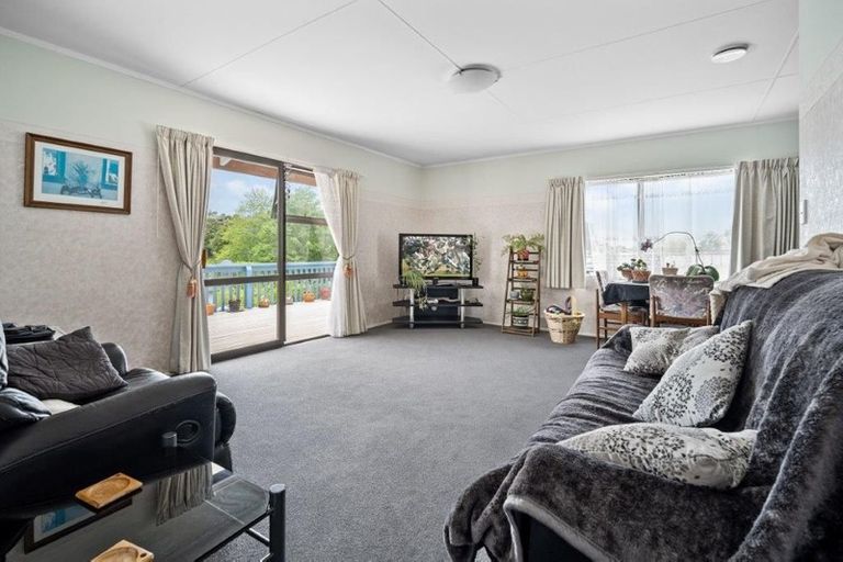 Photo of property in 19e Kenmore Street, Westown, New Plymouth, 4310