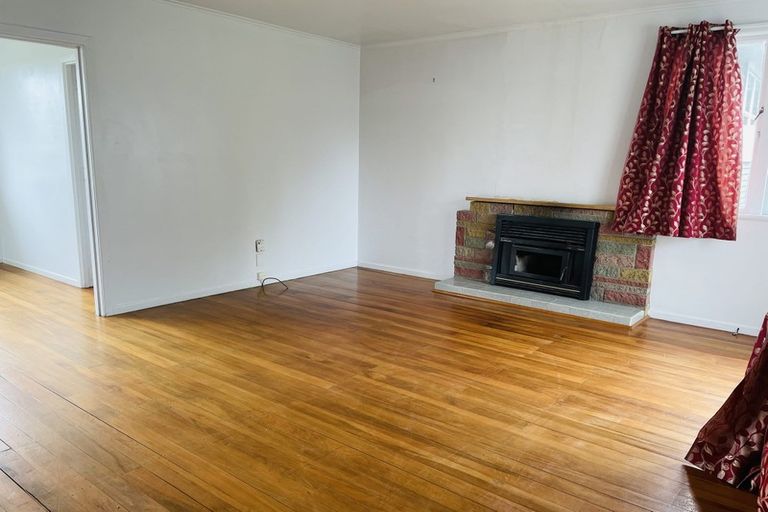 Photo of property in 339 Main Road, Huapai, Kumeu, 0810