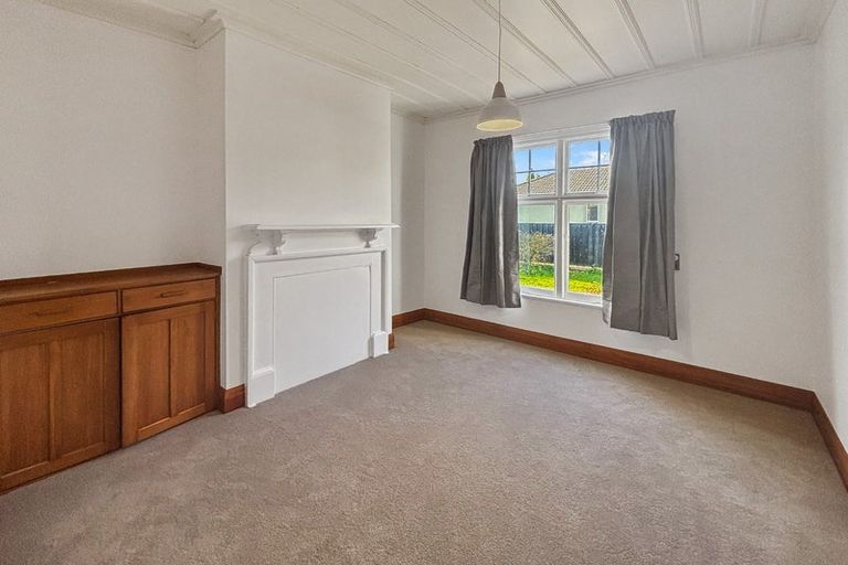 Photo of property in 7 Windsor Street, Dannevirke, 4930