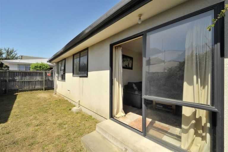 Photo of property in 2/39 Buffon Street, Waltham, Christchurch, 8023