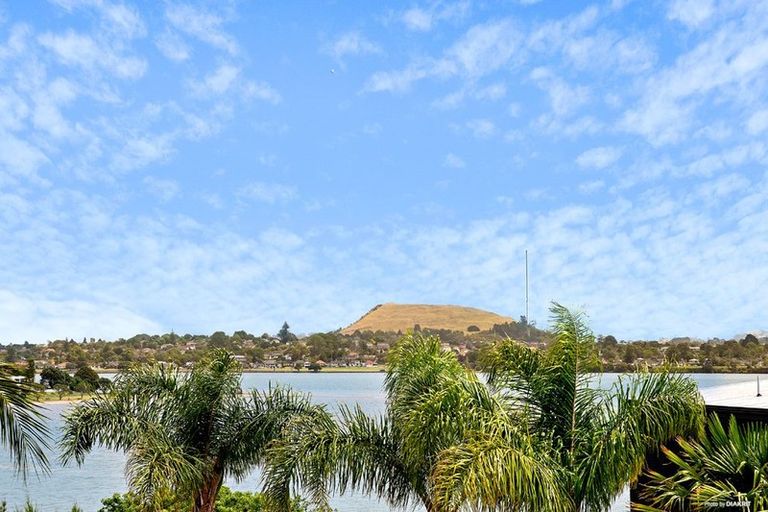 Photo of property in 1/36 Venus Place, Half Moon Bay, Auckland, 2012