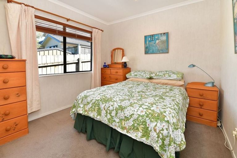 Photo of property in 16 Commodore Court, Gulf Harbour, Whangaparaoa, 0930