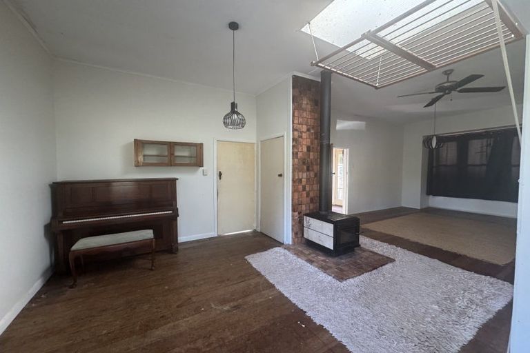 Photo of property in 14 Mangarino Street, Te Kuiti, 3910