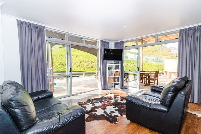 Photo of property in 653 No 3 Line, Okoia, Whanganui, 4582