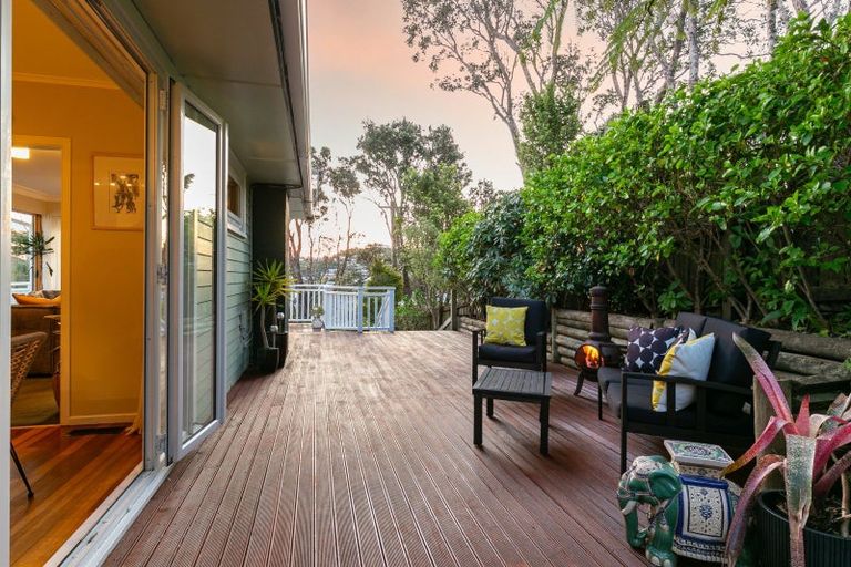 Photo of property in 34a Poto Road, Normandale, Lower Hutt, 5010