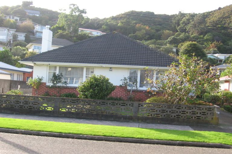 Photo of property in 11 Parnell Street, Fairfield, Lower Hutt, 5011