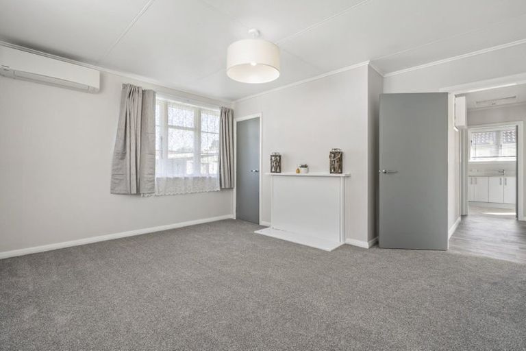 Photo of property in 40 Pine Avenue, Bader, Hamilton, 3206