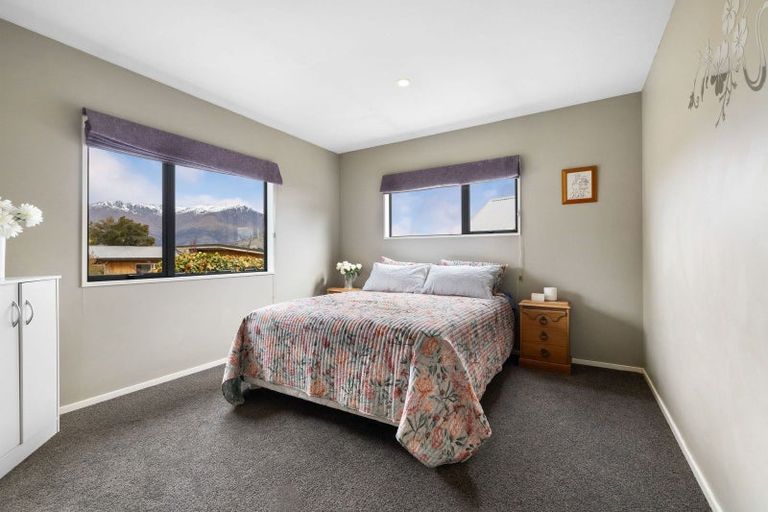 Photo of property in 19 Bracken Street, Arrowtown, 9302