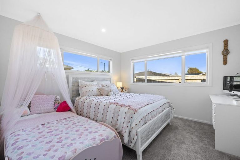 Photo of property in 4 Martha Turnell Crescent, Manor Park, Lower Hutt, 5019