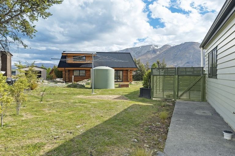 Photo of property in 3 Dobson Lane, Lake Ohau, Twizel, 9412