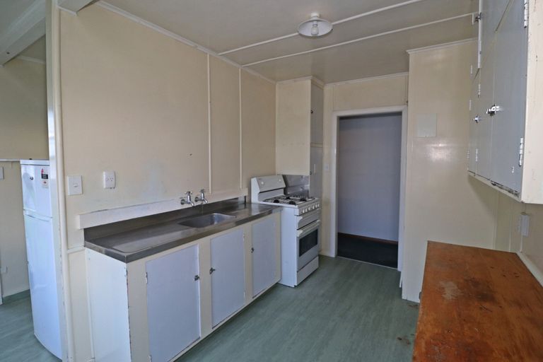 Photo of property in 24 Oxford Street, Kaiti, Gisborne, 4010