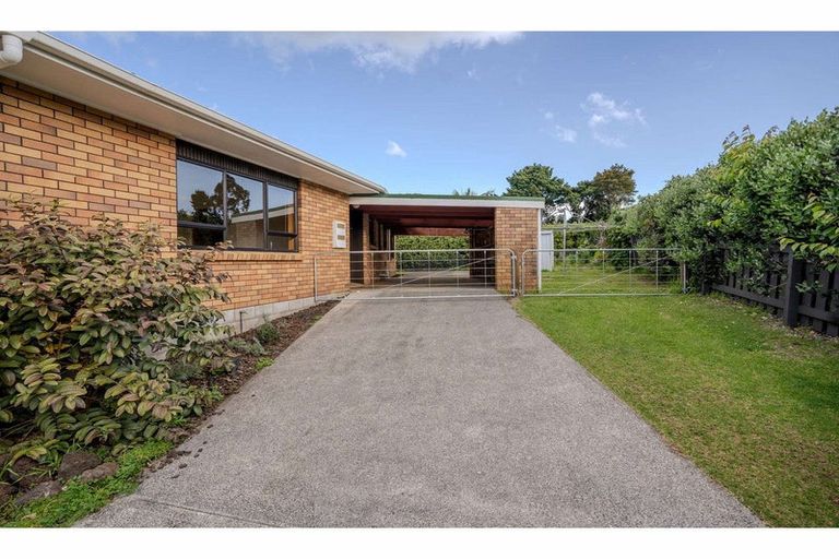 Photo of property in 105 Hone Heke Road, Kerikeri, 0230