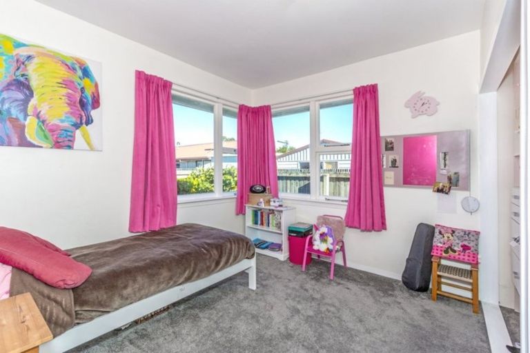 Photo of property in 1/57 Bentley Street, Russley, Christchurch, 8042