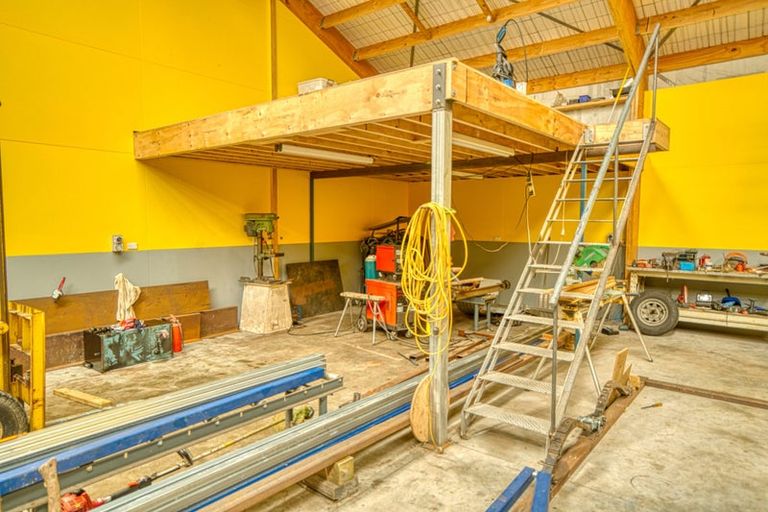 Photo of property in 143 Lake Brunner Road, Moana, Kumara, 7875