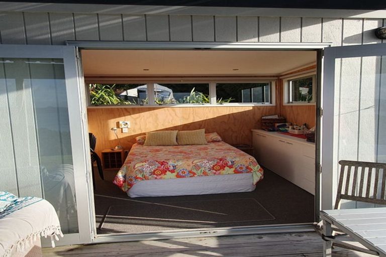 Photo of property in 15 Kowhai Place, Tuateawa, Coromandel, 3583